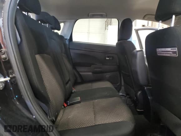 ✅ 2016 Mitsubishi Outlander ES • VIN: JA4AR3AU4GZ054009 • Лот: 91225245. Опубликован ранее на Copart с пробегом 98 521 миль. Бесплатный доступ к архиву аукционных продаж из США и подробный отчёт об истории автомобиля на DreamBid. Изображение 11.