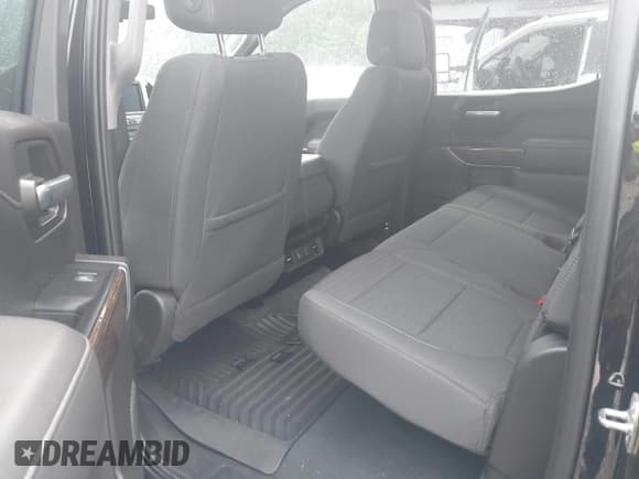 ✅ 2020 GMC Sierra 1500 SLE • VIN: 3GTU9BED5LG329260 • Лот: 42214768. Опубликован ранее на IAAI с пробегом 70 392 миль. Бесплатный доступ к архиву аукционных продаж из США и подробный отчёт об истории автомобиля на DreamBid. Изображение 8.