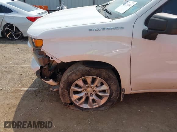 ✅ 2022 Chevrolet Silverado 1500 Custom • VIN: 3GCPWBEK6NG104496 • Lot: 43150184. Wystawiony na IAAI z przebiegiem 53 240 mil. Bezpłatny archiwum sprzedaży aukcyjnych z USA i szczegółowy raport historii pojazdu na DreamBid. Zdjęcie 6.