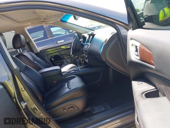 ✅ 2015 Nissan Pathfinder S • VIN: 5N1AR2MN1FC717747 • Lot: 42231333. Listed on IAAI with 107,732 mi. Free auction sales archive from the USA and detailed vehicle history report at DreamBid. Image 5.