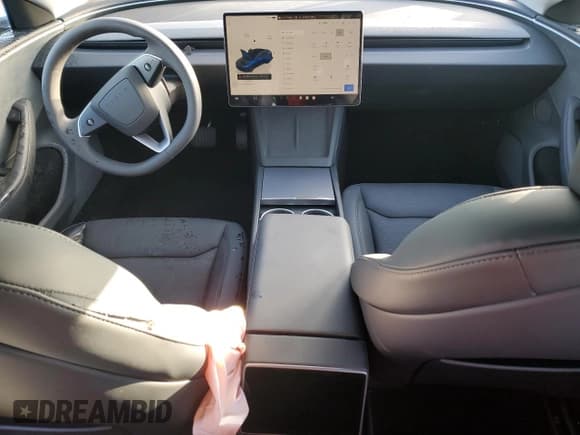 ✅ 2024 Tesla Model 3 Long Range • VIN: 5YJ3E1EB9RF843515 • Lot: 86706565. Wystawiony na Copart z przebiegiem 10 202 mil. Bezpłatny archiwum sprzedaży aukcyjnych z USA i szczegółowy raport historii pojazdu na DreamBid. Zdjęcie 8.