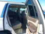 2015 Chevrolet Tahoe LTZ z VIN 1GNSCCKC4FR647537, wystawiony jako IAAI lot #43474774 z przebiegiem 109 522 mil mil oraz . Historia ofert i sprzedaży dostępna na DreamBid. Obrazek 8.