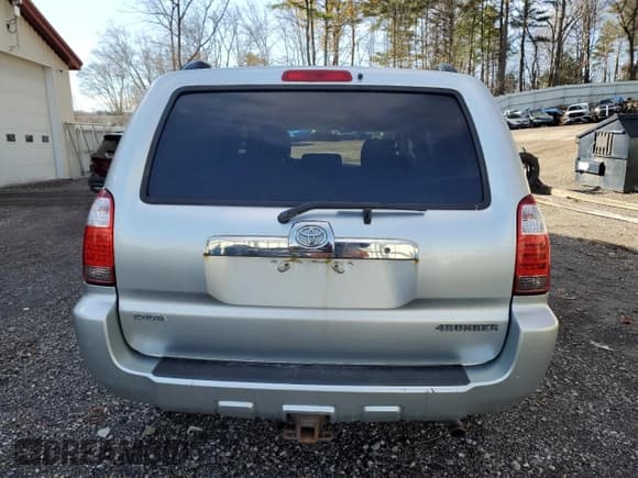 ✅ 2006 Toyota 4Runner SR5 • VIN: JTEBU14R360092155 • Лот: 90976945. Опубликован ранее на Copart с пробегом 161 511 миль. Бесплатный доступ к архиву аукционных продаж из США и подробный отчёт об истории автомобиля на DreamBid. Изображение 6.