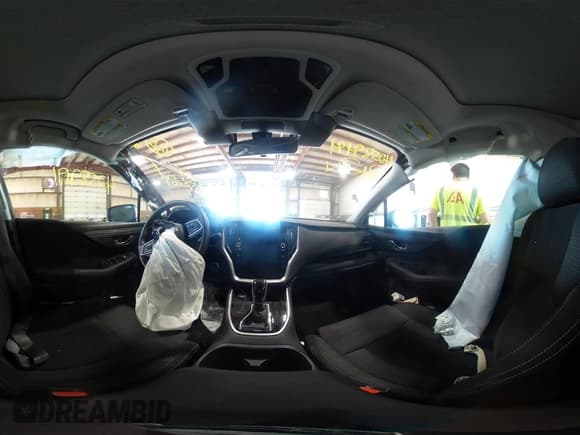 ✅ 2023 Subaru Outback Premium • VIN: 4S4BTAFC5P3147975 • Lot: 42589191. Wystawiony na IAAI z przebiegiem 32 939 mil. Bezpłatny archiwum sprzedaży aukcyjnych z USA i szczegółowy raport historii pojazdu na DreamBid. Zdjęcie 18.