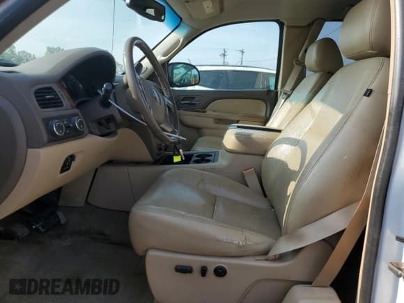 ✅ 2013 GMC Sierra 1500 SLT • VIN: 1GTR2WE75DZ272068 • Lot: 61179585. Listed on Copart with 203,512 mi. Free auction sales archive from the USA and detailed vehicle history report at DreamBid. Image 7.