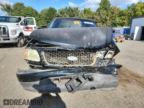 ✅ 2003 Ford F-150 XL • VIN: 1FTRX17WX3NA11629 • Лот: 85914865. Опубликован ранее на Copart с пробегом Не указан. Бесплатный доступ к архиву аукционных продаж из США и подробный отчёт об истории автомобиля на DreamBid. Изображение 5.