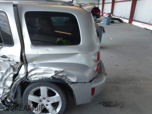 ✅ 2006 Chevrolet HHR LT • VIN: 3GNDA23P96S583485 • Lot: 41893895. Listed on IAAI with 286,681 mi. Free auction sales archive from the USA and detailed vehicle history report at DreamBid. Image 13.