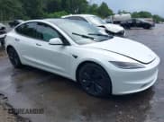 ✅ 2024 Tesla Model 3 • VIN: 5YJ3E1EA2RF864570 • Лот: 42529832. Опубликован ранее на IAAI с пробегом Не указан. Бесплатный доступ к архиву аукционных продаж из США и подробный отчёт об истории автомобиля на DreamBid. Изображение 1.