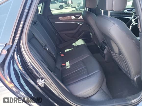 ✅ 2019 Audi A6 Premium Plus • VIN: WAUE8AF21KN126576 • Lot: 37405972. Wystawiony na Copart z przebiegiem 24 942 mil. Bezpłatny archiwum sprzedaży aukcyjnych z USA i szczegółowy raport historii pojazdu na DreamBid. Zdjęcie 6.