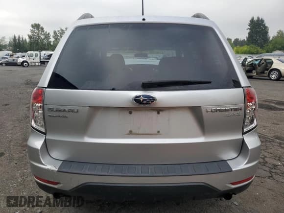 ✅ 2010 Subaru Forester X Premium • VIN: JF2SH6CC9AG915904 • Lot: 81128375. Listed on Copart with 140,171 mi. Free auction sales archive from the USA and detailed vehicle history report at DreamBid. Image 6.