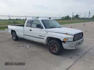 ✅ 2001 Dodge 1500 • VIN: 3B7HC13Z01G208113 • Lot: 42858923. Listed on IAAI with 157,820 mi. Free auction sales archive from the USA and detailed vehicle history report at DreamBid. Image 1.