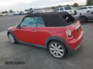 ✅ 2009 MINI Convertible S • VIN: WMWMS33569TG89140 • Lot: 92157175. Wystawiony na Copart z przebiegiem 125 093 mil. Bezpłatny archiwum sprzedaży aukcyjnych z USA i szczegółowy raport historii pojazdu na DreamBid. Zdjęcie 2.