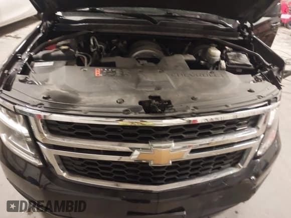 ✅ 2020 Chevrolet Suburban LT • VIN: 1GNSKHKC6LR182383 • Lot: 43640423. Listed on IAAI with 171,299 mi. Free auction sales archive from the USA and detailed vehicle history report at DreamBid. Image 10.