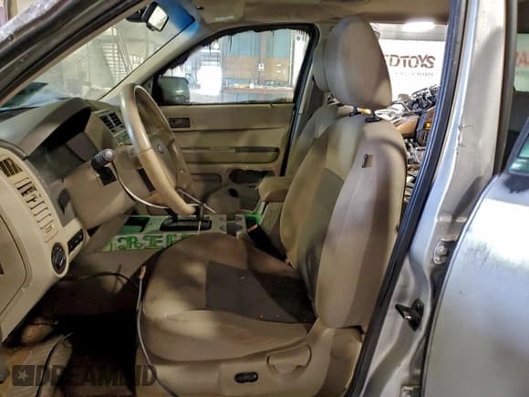 ✅ 2008 Ford Escape XLT • VIN: 1FMCU03168KB26462 • Lot: 94591555. Listed on Copart with Not provided. Free auction sales archive from the USA and detailed vehicle history report at DreamBid. Image 7.