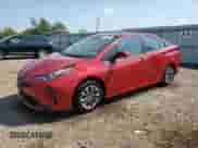 2021 Toyota Prius L Eco with VIN JTDKAMFU9M3134940, listed as a Copart auction lot 71632875 with 34,382 mi miles and Salvage title. Bid and sale history available at DreamBid. Image 1.