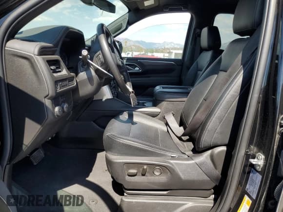 ✅ 2021 Chevrolet Suburban LS • VIN: 1GNSCBKD8NR282054 • Lot: 70813034. Listed on Copart with 55,908 mi. Free auction sales archive from the USA and detailed vehicle history report at DreamBid. Image 7.