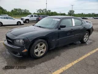 2010 Dodge Charger R/T z VIN 2B3CA5CT5AH100977, wystawiony jako Copart lot #66547815 z przebiegiem Nie podano mil oraz Czysty tytuł • Clean title. Historia ofert i sprzedaży dostępna na DreamBid. Obrazek 1.