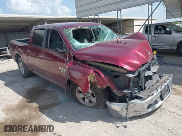 2019 Ram 1500 Big Horn z VIN 1C6RR6TT3KS561832, wystawiony jako IAAI lot #42568381 z przebiegiem 109 994 mil mil oraz . Historia ofert i sprzedaży dostępna na DreamBid. Obrazek 1.