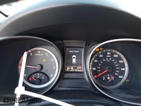 ✅ 2013 Hyundai Santa Fe Sport • VIN: 5XYZT3LB4DG073577 • Лот: 92190025. Опубликован ранее на Copart с пробегом 251 324 миль. Бесплатный доступ к архиву аукционных продаж из США и подробный отчёт об истории автомобиля на DreamBid. Изображение 9.