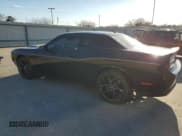 ✅ 2020 Dodge Challenger SXT • VIN: 2C3CDZAG4LH179679 • Lot: 72189692. Wystawiony na Copart z przebiegiem 25 380 mil. Bezpłatny archiwum sprzedaży aukcyjnych z USA i szczegółowy raport historii pojazdu na DreamBid. Zdjęcie 2.