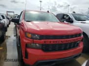 ✅ 2020 Chevrolet Silverado 1500 Custom • VIN: 1GCRWBEF9LZ194252 • Lot: 74852424. Wystawiony na Copart z przebiegiem Nie podano. Bezpłatny archiwum sprzedaży aukcyjnych z USA i szczegółowy raport historii pojazdu na DreamBid. Zdjęcie 5.