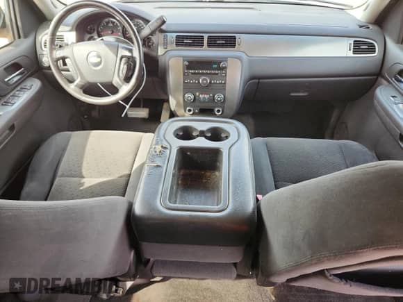 2007 Chevrolet Tahoe LS z VIN 1GNFC13067J203487, wystawiony jako Copart lot #69464065 z przebiegiem 239 918 mil mil oraz Szkoda całkowita • Salvage title. Historia ofert i sprzedaży dostępna na DreamBid. Obrazek 8.