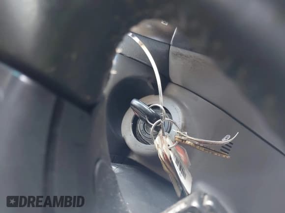 ✅ 2004 Toyota Land Cruiser • VIN: JTEHT05J142065683 • Lot: 42040138. Listed on IAAI with 241,827 mi. Free auction sales archive from the USA and detailed vehicle history report at DreamBid. Image 11.