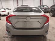 ✅ 2018 Honda Civic EX-T • VIN: JHMFC1F32JX040810 • Lot: 43728209. Wystawiony na IAAI z przebiegiem 65 585 mil. Bezpłatny archiwum sprzedaży aukcyjnych z USA i szczegółowy raport historii pojazdu na DreamBid. Zdjęcie 17.