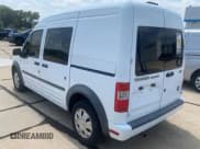 ✅ 2010 Ford Transit Connect XLT • VIN: NM0KS9BNXAT003906 • Lot: 68197795. Wystawiony na Copart z przebiegiem 134 046 mil. Bezpłatny archiwum sprzedaży aukcyjnych z USA i szczegółowy raport historii pojazdu na DreamBid. Zdjęcie 3.