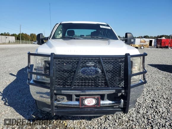 ✅ 2017 Ford F-250 Lariat • VIN: 1FT7W2BT9HEF22270 • Lot: 92114675. Wystawiony na Copart z przebiegiem 182 272 mil. Bezpłatny archiwum sprzedaży aukcyjnych z USA i szczegółowy raport historii pojazdu na DreamBid. Zdjęcie 5.