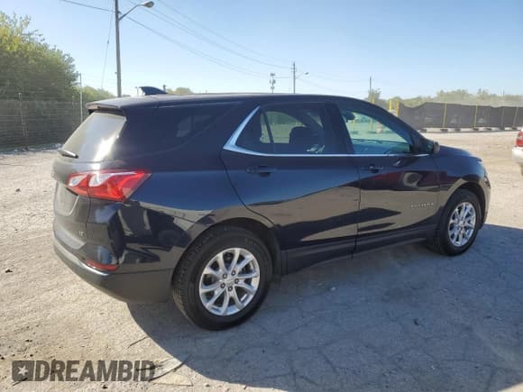 ✅ 2020 Chevrolet Equinox LT • VIN: 3GNAXJEV4LS547965 • Lot: 81913325. Listed on Copart with 53,718 mi. Free auction sales archive from the USA and detailed vehicle history report at DreamBid. Image 3.
