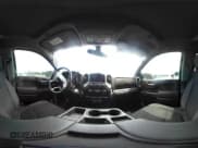 ✅ 2020 Chevrolet Silverado 1500 RST • VIN: 1GCUYEED5LZ107631 • Lot: 42546146. Wystawiony na IAAI z przebiegiem 106 756 mil. Bezpłatny archiwum sprzedaży aukcyjnych z USA i szczegółowy raport historii pojazdu na DreamBid. Zdjęcie 18.