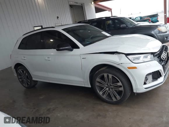✅ 2020 Audi SQ5 Prestige • VIN: WA1C4AFY9L2068868 • Lot: 41351976. Listed on IAAI with 66,069 mi. Free auction sales archive from the USA and detailed vehicle history report at DreamBid. Image 13.