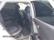 ✅ 2014 Hyundai Tucson SE • VIN: KM8JUCAG1EU940518 • Lot: 42113076. Wystawiony na IAAI z przebiegiem 125 674 mil. Bezpłatny archiwum sprzedaży aukcyjnych z USA i szczegółowy raport historii pojazdu na DreamBid. Zdjęcie 8.