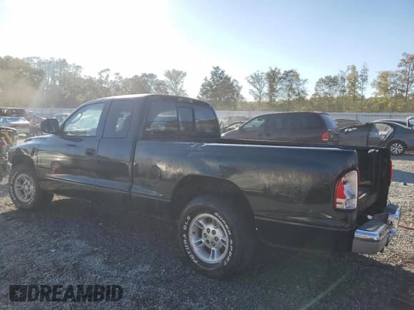 ✅ 2000 Dodge Dakota • VIN: 1B7GL22X6YS730796 • Lot: 75739534. Wystawiony na Copart z przebiegiem 227 457 mil. Bezpłatny archiwum sprzedaży aukcyjnych z USA i szczegółowy raport historii pojazdu na DreamBid. Zdjęcie 2.