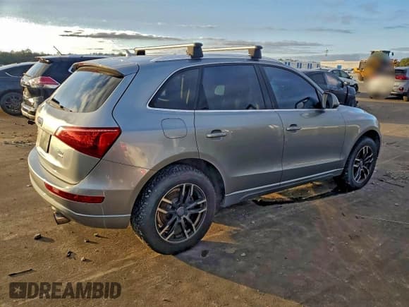 ✅ 2011 Audi Q5 Premium Plus • VIN: WA1LFAFP9BA083506 • Lot: 96318255. Listed on Copart with 129,745 mi. Free auction sales archive from the USA and detailed vehicle history report at DreamBid. Image 3.