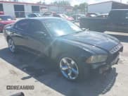 ✅ 2013 Dodge Charger RT Max • VIN: 2C3CDXCT4DH660578 • Lot: 42785930. Wystawiony na IAAI z przebiegiem 141 235 mil. Bezpłatny archiwum sprzedaży aukcyjnych z USA i szczegółowy raport historii pojazdu na DreamBid. Zdjęcie 1.