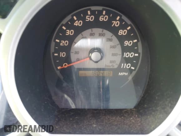 ✅ 2004 Toyota 4Runner SR5 • VIN: JTEZU14R040029073 • Lot: 43684937. Listed on IAAI with 180,418 mi. Free auction sales archive from the USA and detailed vehicle history report at DreamBid. Image 7.