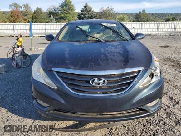 ✅ 2013 Hyundai Sonata GLS • VIN: 5NPEB4AC0DH733481 • Lot: 71683904. Listed on Copart with 145,303 mi. Free auction sales archive from the USA and detailed vehicle history report at DreamBid. Image 5.