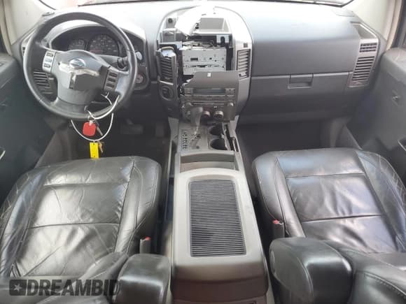 ✅ 2004 Nissan Titan LE • VIN: 1N6AA07A04N571753 • Лот: 80938535. Опубликован ранее на Copart с пробегом 129 950 миль. Бесплатный доступ к архиву аукционных продаж из США и подробный отчёт об истории автомобиля на DreamBid. Изображение 8.