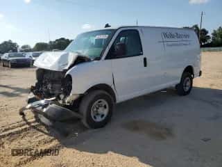 2018 Chevrolet Express Cargo с VIN 1GCWGAFG4J1172270, выставлен на аукционе Copart как лот 80267325 с пробегом 121 507 миль миль и Списание • Salvage title. История ставок и продаж доступна на DreamBid. Изображение 1.