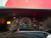 ✅ 2001 Chevrolet Suburban LT • VIN: 3GNFK16T61G156978 • Лот: 47035825. Опубликован ранее на Copart с пробегом 338 864 миль. Бесплатный доступ к архиву аукционных продаж из США и подробный отчёт об истории автомобиля на DreamBid. Изображение 9.