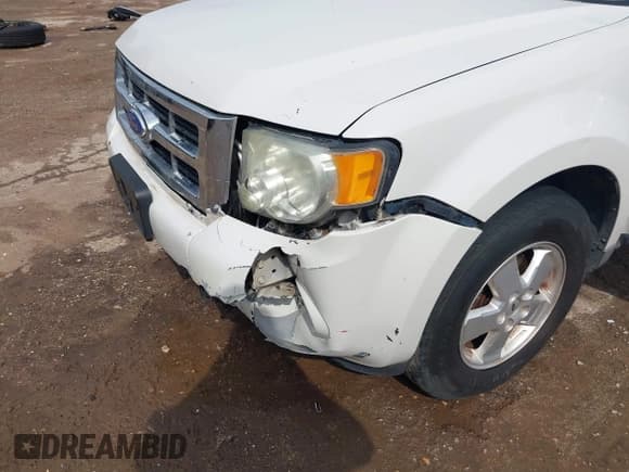 ✅ 2011 Ford Escape XLS • VIN: 1FMCU0C74BKC17466 • Лот: 43534801. Опубликован ранее на IAAI с пробегом 194 604 миль. Бесплатный доступ к архиву аукционных продаж из США и подробный отчёт об истории автомобиля на DreamBid. Изображение 6.