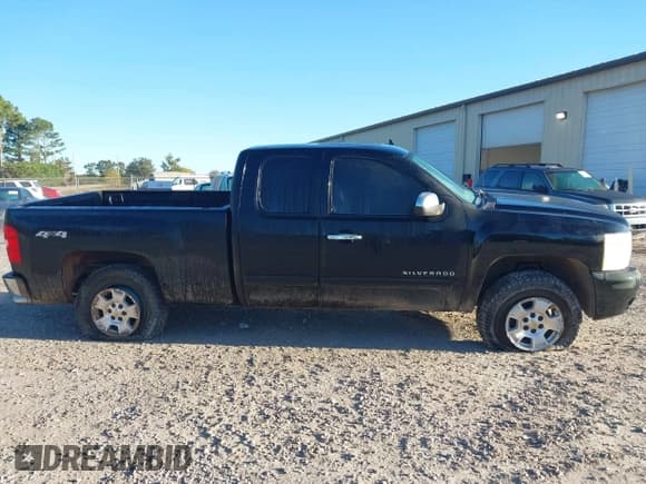 ✅ 2011 Chevrolet Silverado 1500 LTZ • VIN: 1GCVKTE29BZ160565 • Лот: 43485072. Опубликован ранее на IAAI с пробегом 228 982 миль. Бесплатный доступ к архиву аукционных продаж из США и подробный отчёт об истории автомобиля на DreamBid. Изображение 13.