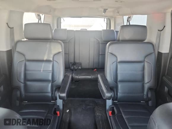 ✅ 2018 GMC Yukon XL Denali • VIN: 1GKS2HKJ0JR208629 • Лот: 84188455. Опубликован ранее на Copart с пробегом 187 879 миль. Бесплатный доступ к архиву аукционных продаж из США и подробный отчёт об истории автомобиля на DreamBid. Изображение 10.