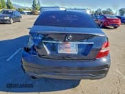 ✅ 2014 Mercedes-Benz C 250 Sport • VIN: WDDGF4HB4ER316679 • Lot: 94081305. Wystawiony na Copart z przebiegiem 119 522 mil. Bezpłatny archiwum sprzedaży aukcyjnych z USA i szczegółowy raport historii pojazdu na DreamBid. Zdjęcie 6.