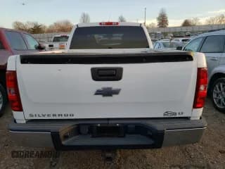 ✅ 2009 Chevrolet Silverado 1500 Work Truck • VIN: 1GCEK19C19Z237981 • Lot: 80118353. Listed on Copart with 232,044 mi. Free auction sales archive from the USA and detailed vehicle history report at DreamBid. Image 6.