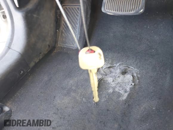 ✅ 2011 Hyundai Accent GLS • VIN: KMHCN4AC6BU613052 • Лот: 42443132. Опубликован ранее на IAAI с пробегом 160 136 миль. Бесплатный доступ к архиву аукционных продаж из США и подробный отчёт об истории автомобиля на DreamBid. Изображение 11.