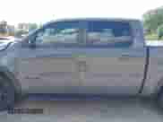 2020 Ram 1500 Rebel z VIN 1C6SRFLM8LN202602, wystawiony jako IAAI lot #42585757 z przebiegiem 46 177 mil mil oraz . Historia ofert i sprzedaży dostępna na DreamBid. Obrazek 14.