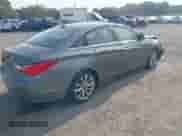 ✅ 2013 Hyundai Sonata SE • VIN: 5NPEC4AC9DH523586 • Лот: 43340980. Размещён на IAAI с пробегом 155 014 миль миль. Получите бесплатный доступ к архиву аукционных продаж из США и посмотрите подробный отчёт об истории автомобиля на DreamBid. Изображение 4.